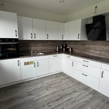 Ost Apartment *
